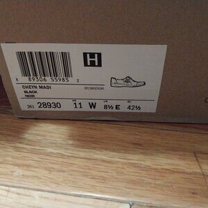 Clark's Women Cheyn Madi Shoe Black Size 11 Wide